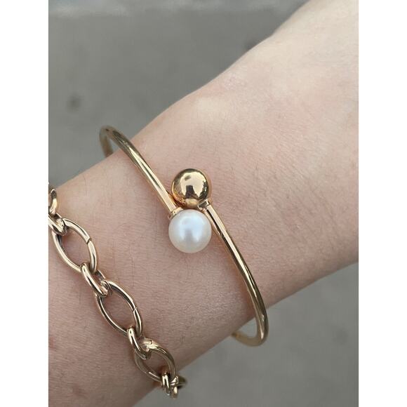 Tiffany & Co. 18k Gold Pearl Hardware Ball Bypass Bangle Cuff Bracelet - Picture 1 of 10